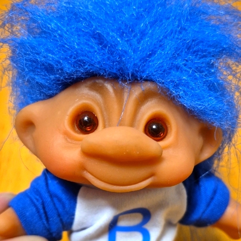 Blue-Haired Troll Doll Action Figure - Picture 5 of 5